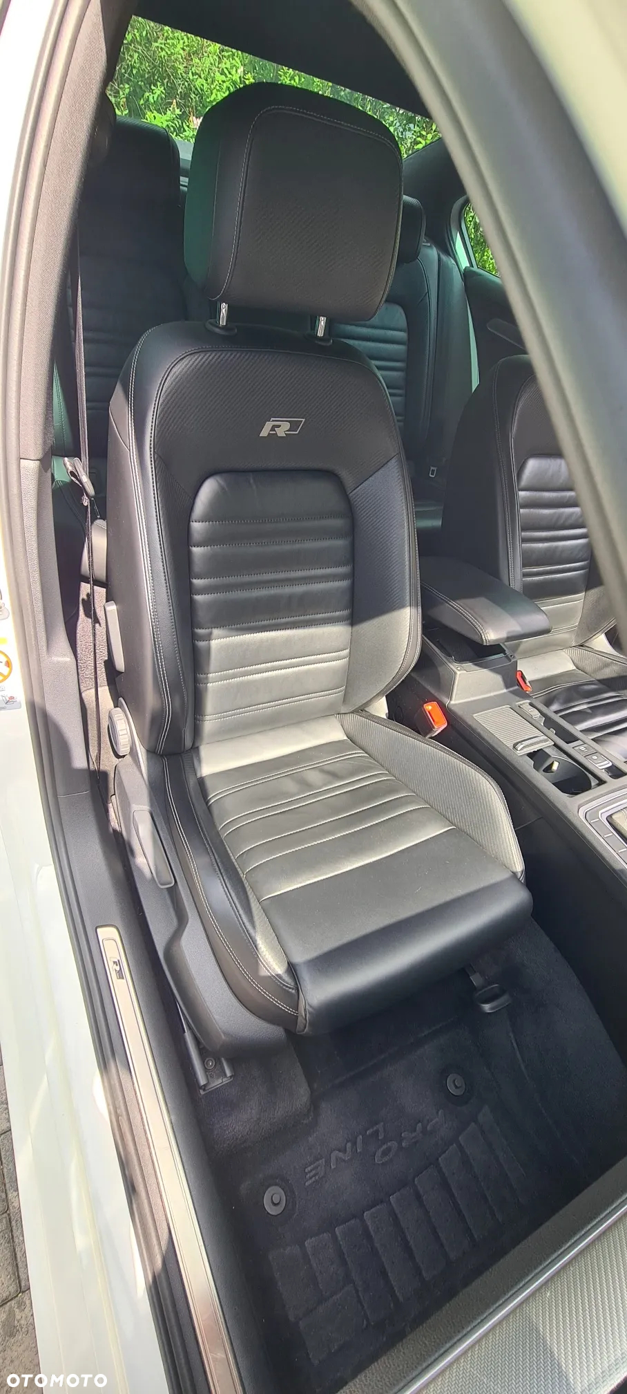 Volkswagen Passat - 40