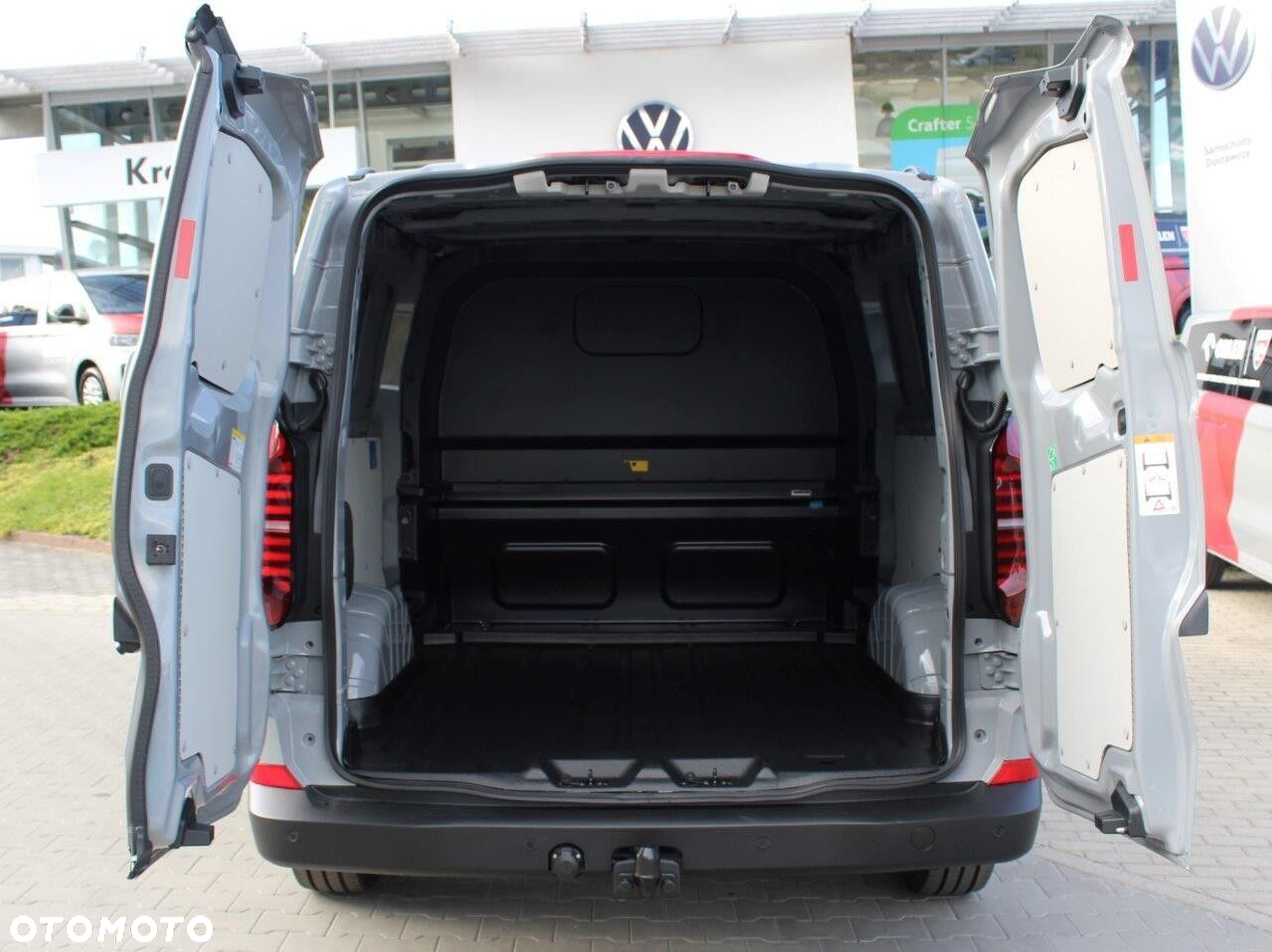 Volkswagen Transporter Plus 2.0 TDI Manual - 8