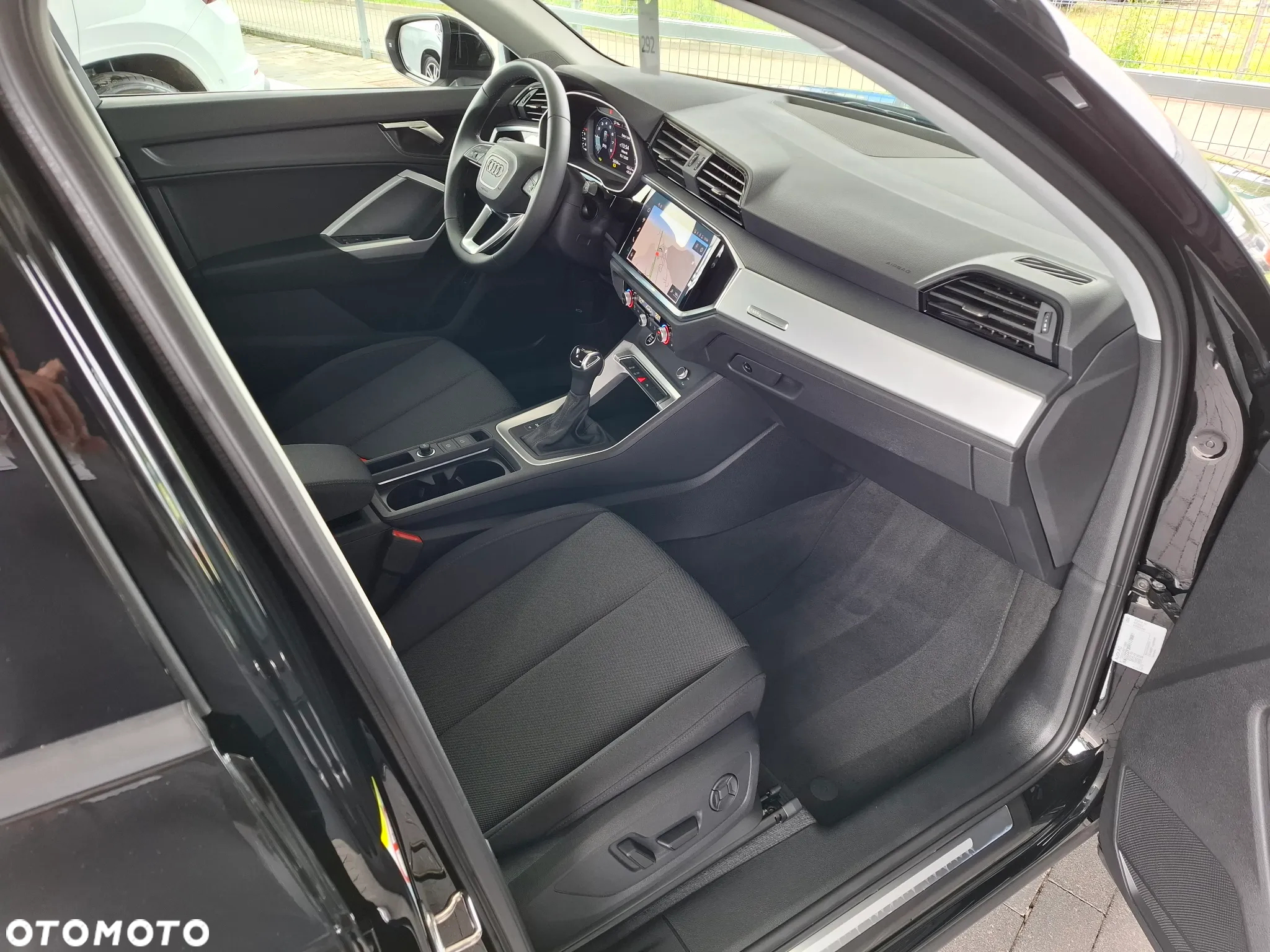 Audi Q3 35 TFSI Advanced S tronic - 12