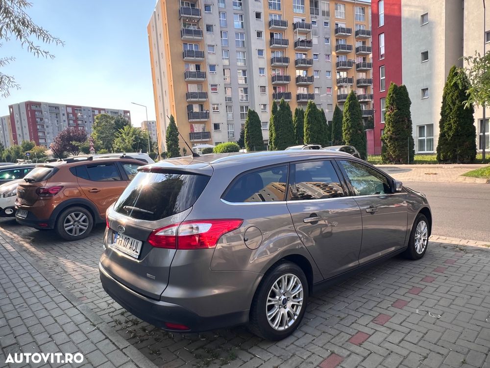 Ford Focus - 2