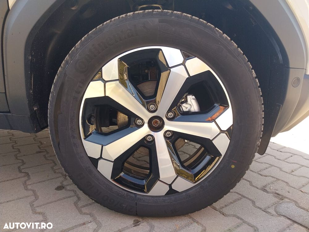 Dacia Duster TCe 130 4X4 MHEV Journey - 4