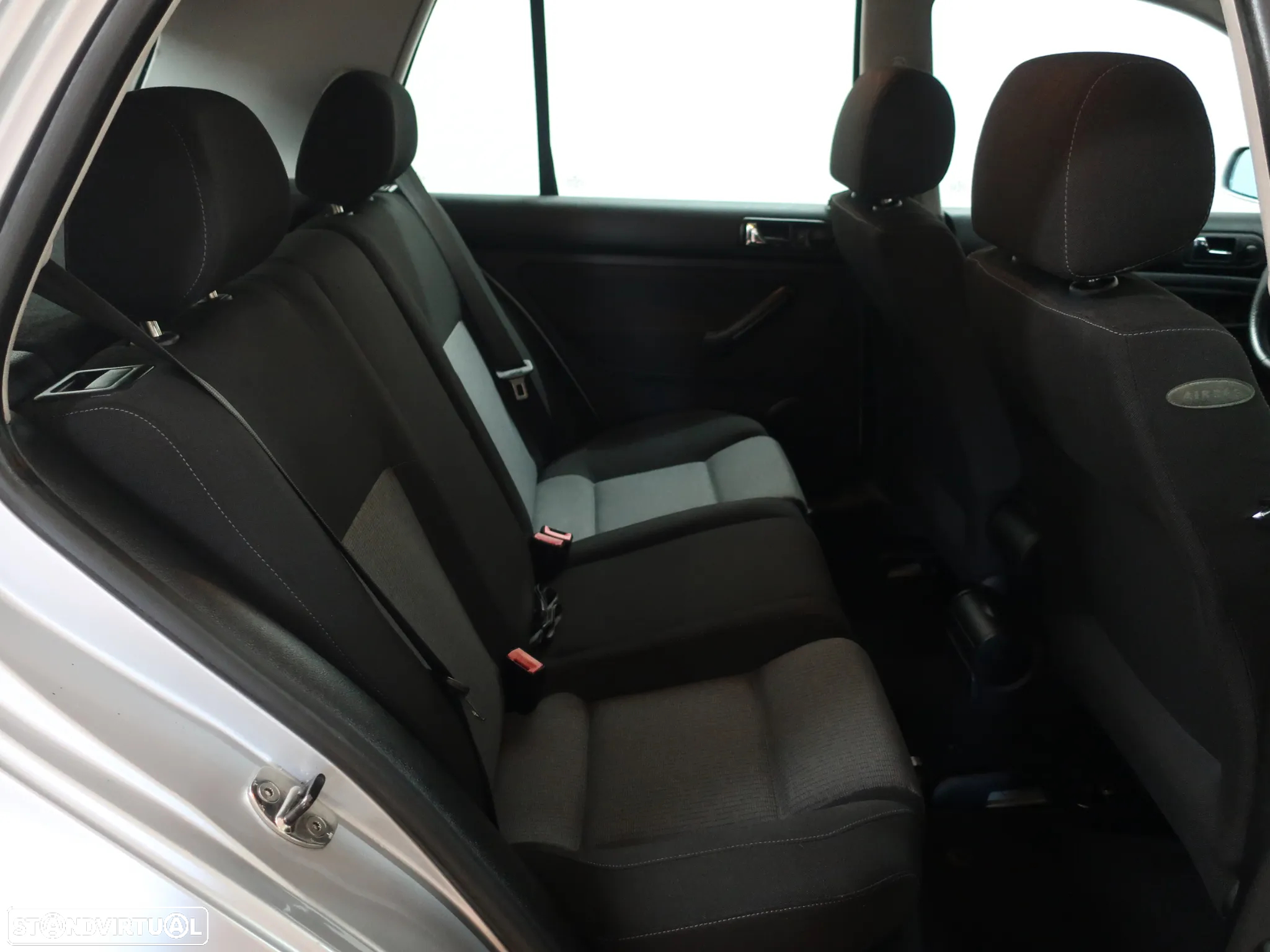 VW Golf 1.4i Pacific - 22