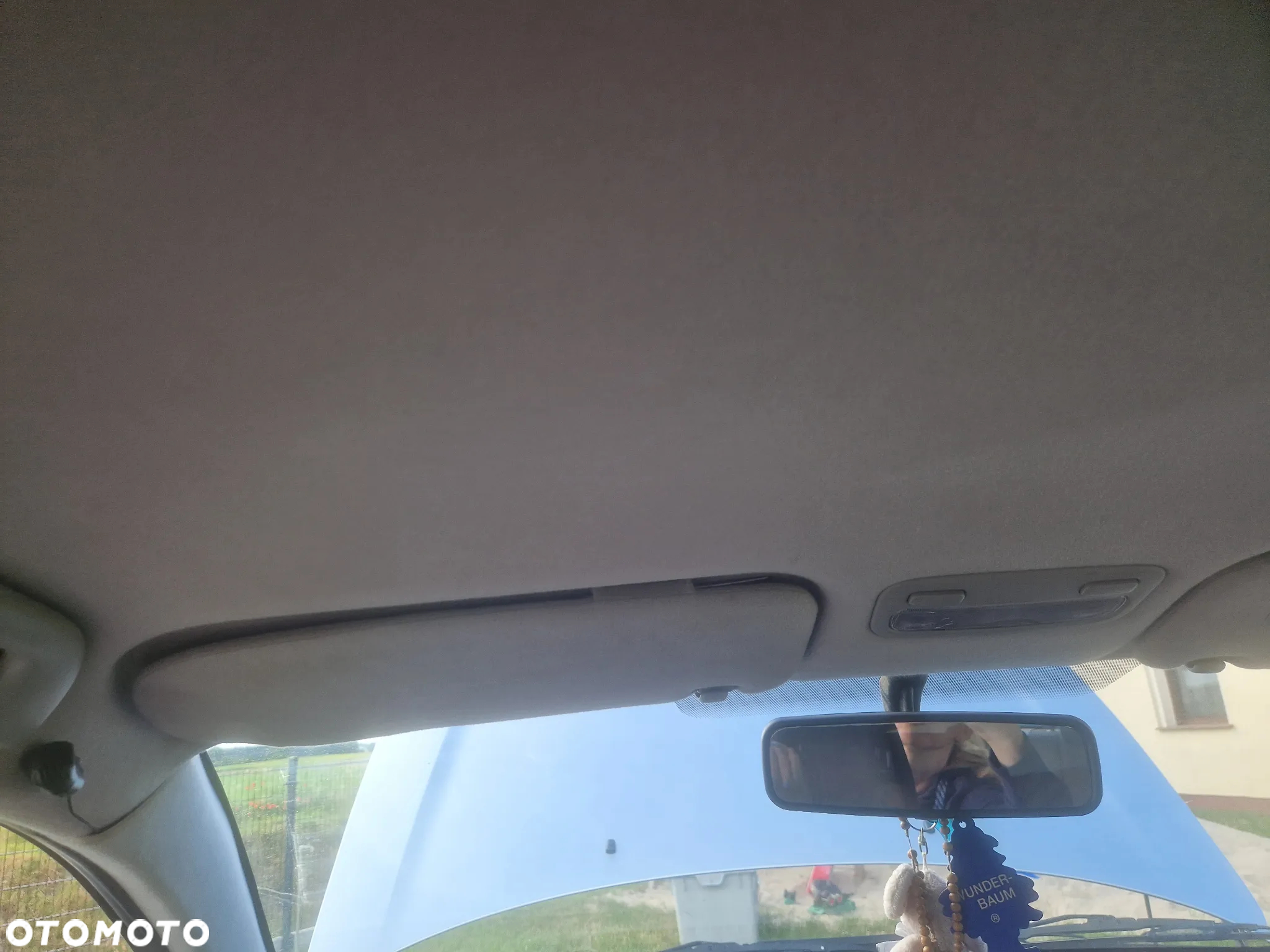 Toyota Corolla - 15