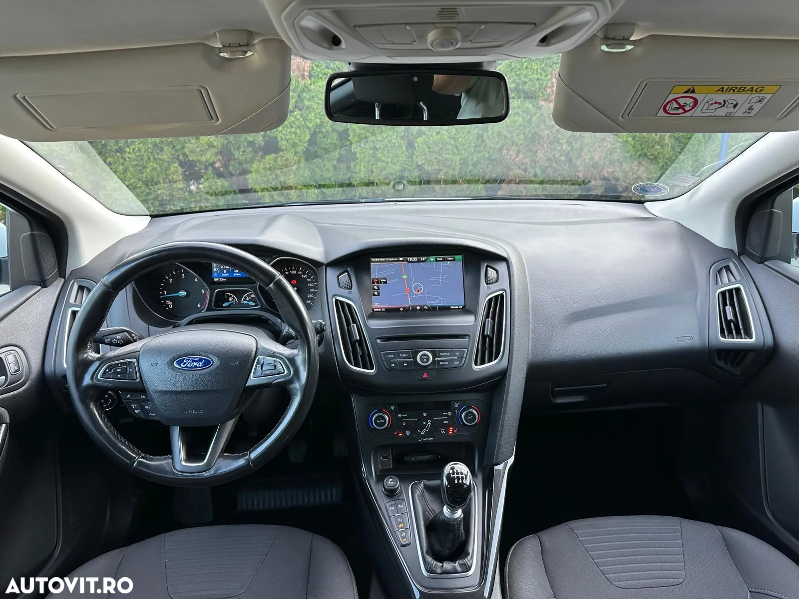 Ford Focus 1.5 EcoBlue Start-Stopp-System TITANIUM X - 6