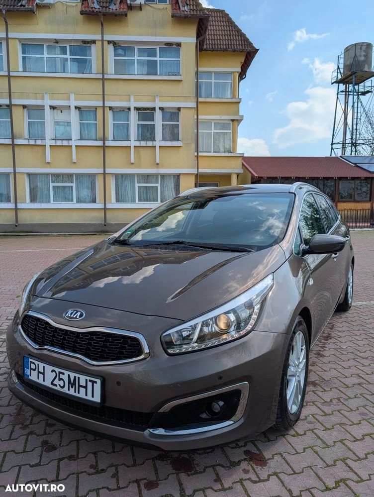Kia Ceed 1.4 CVVT Dream Team Edition - 12