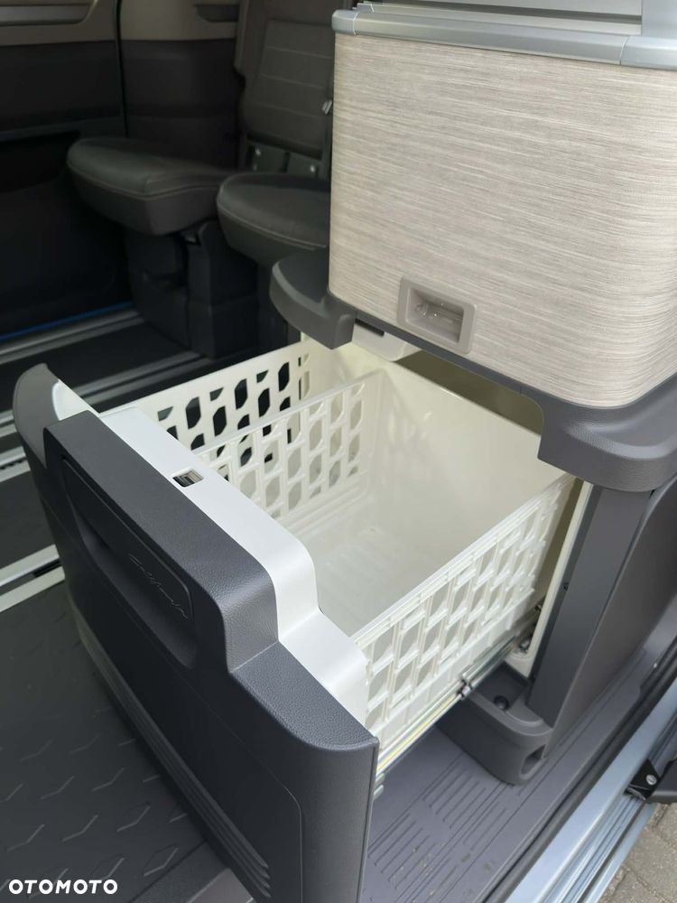 Volkswagen California - 23