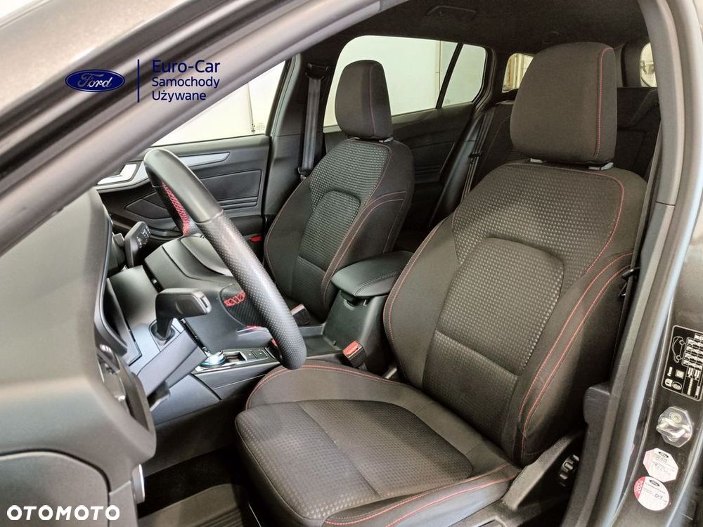 Ford Focus 1.5 EcoBlue Start-Stopp-System ST-LINE STYLE - 11