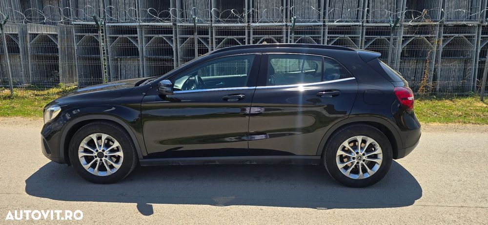 Mercedes-Benz GLA 200 d 4MATIC Aut. - 2