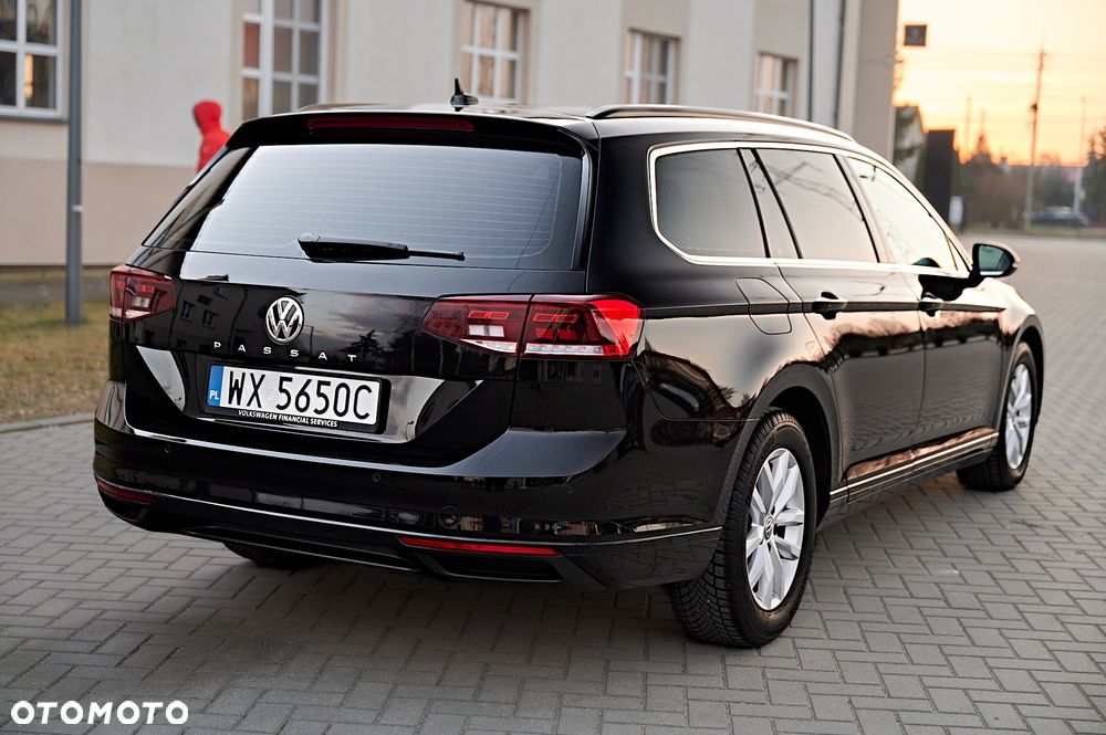 Volkswagen Passat 2.0 TDI EVO Business DSG - 11