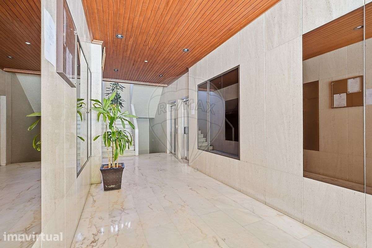 Apartamento T5 para venda - Grande imagem: 3/38