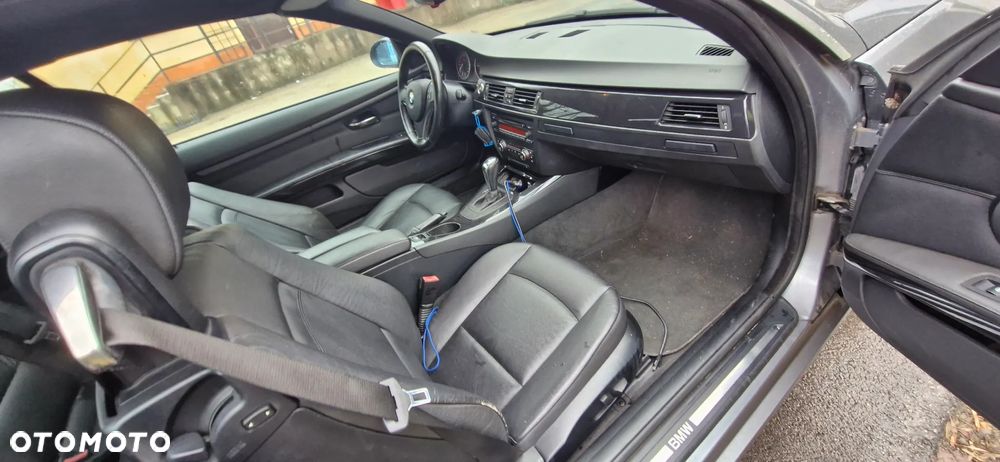 BMW Seria 3 320d - 9