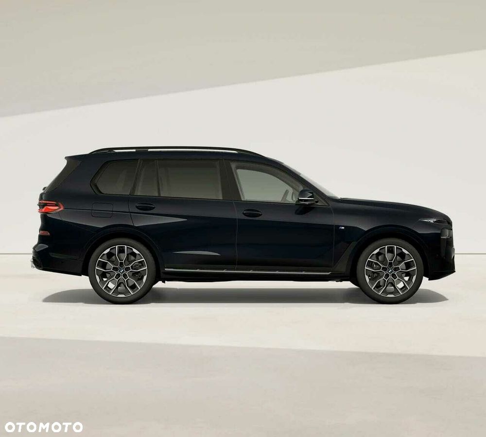 BMW X7 - 7