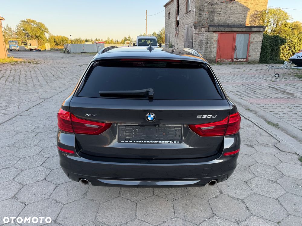 BMW Seria 5 530d xDrive Sport Line - 4