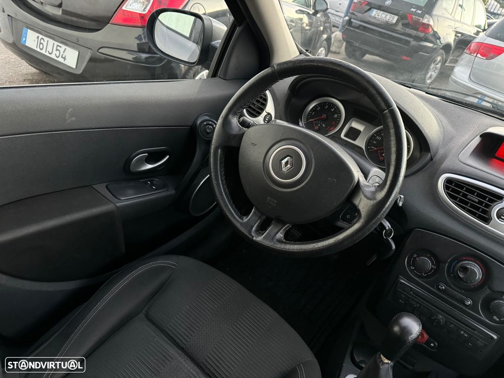 Renault Clio Break 1.2 16V Dynamique - 13