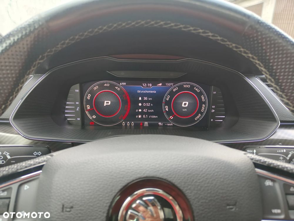 Skoda Superb 2.0 TDI SCR Sportline DSG - 10