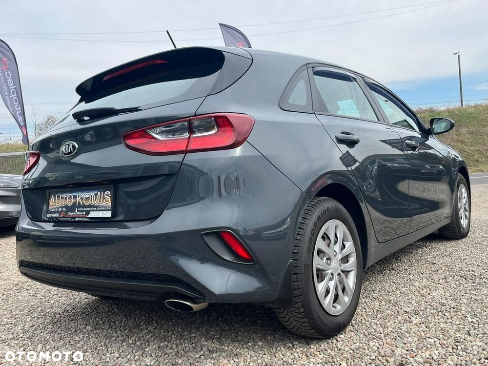 Kia Ceed - 4