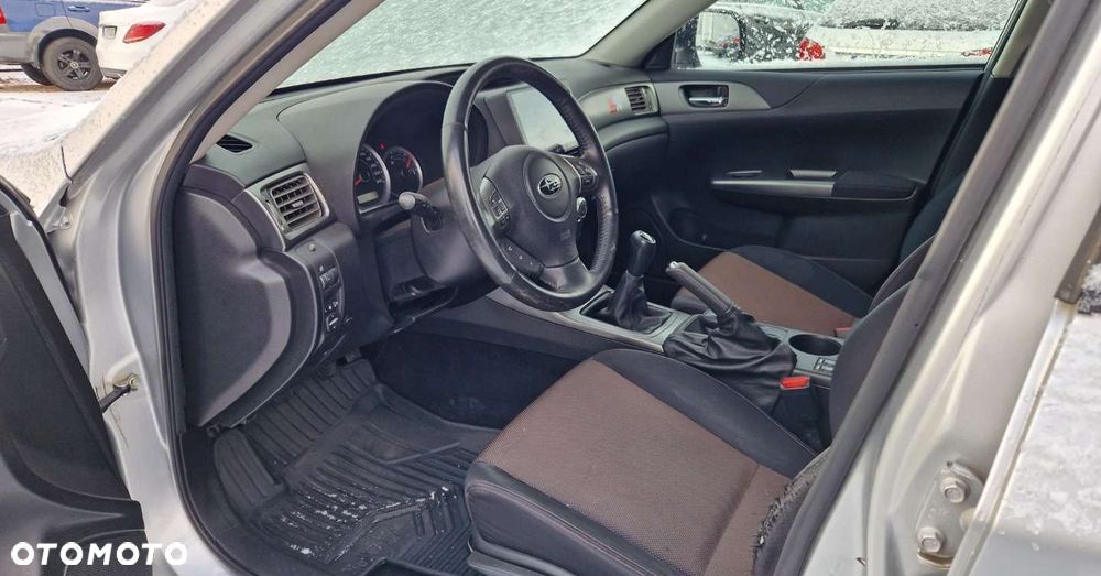 Subaru Impreza XV 2.0R - 22