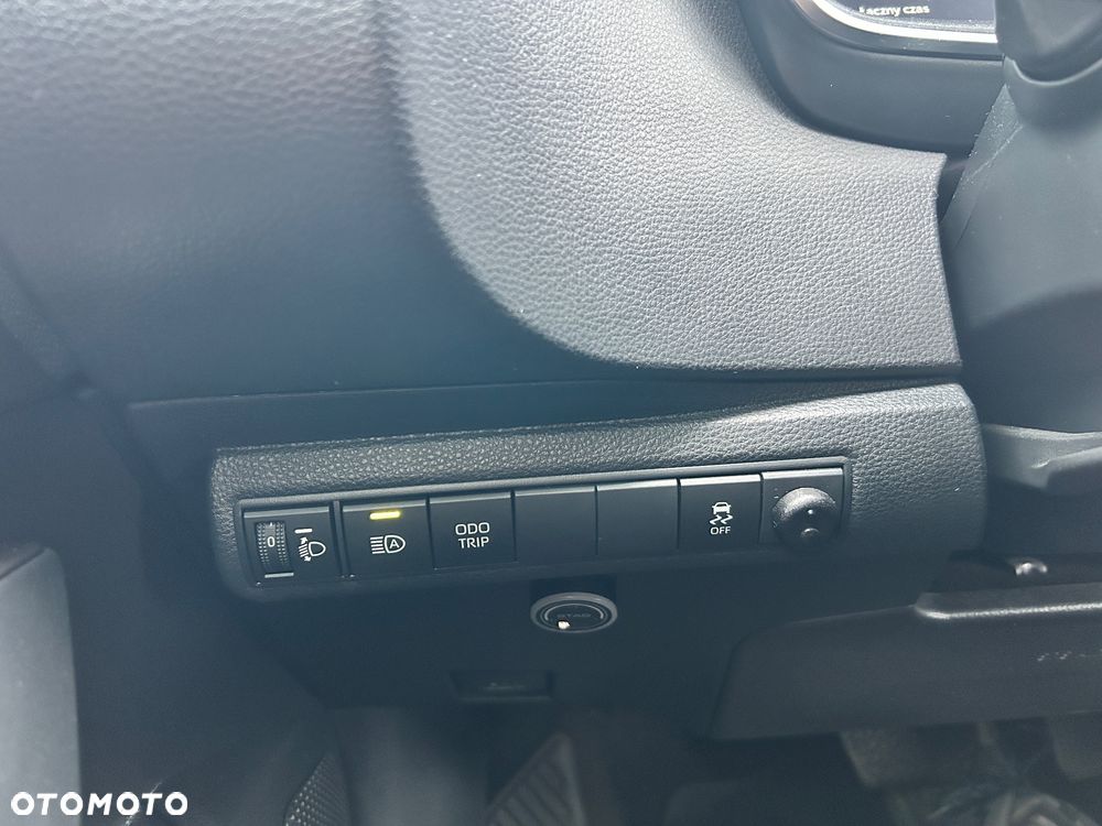 Toyota Corolla 1.8 Hybrid Comfort - 23