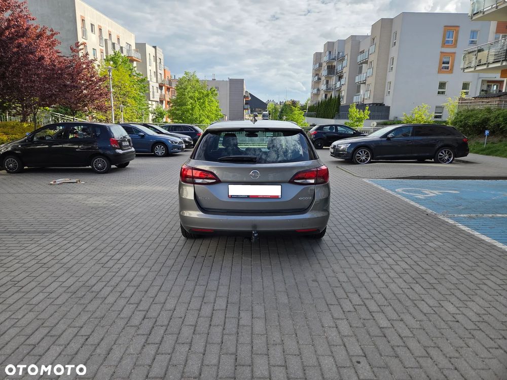 Opel Astra 1.6 CDTI Essentia S&S - 6