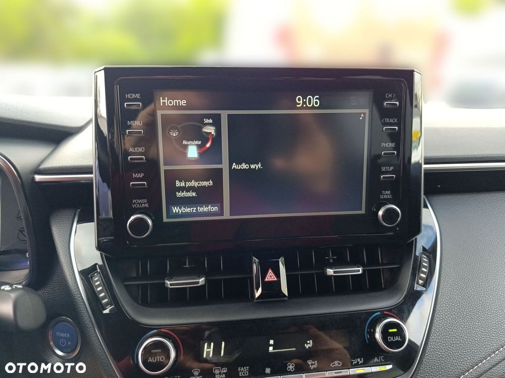 Toyota Corolla 2.0 Hybrid Comfort - 21