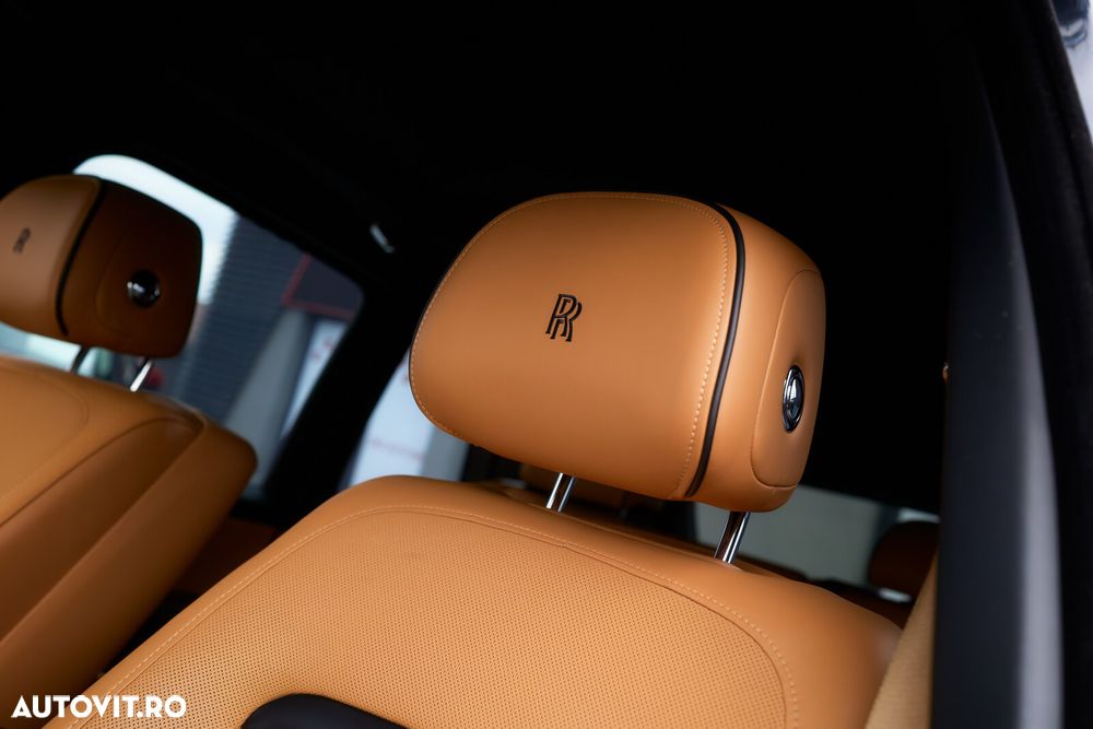Rolls-Royce Cullinan - 14