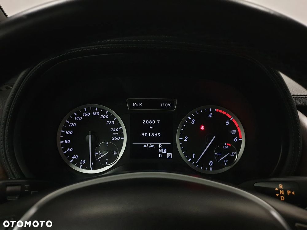 Mercedes-Benz Klasa B 200 CDI (BlueEFFICIENCY) 7G-DCT - 8