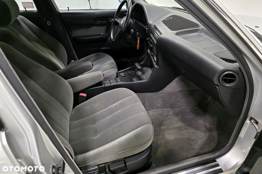 BMW Seria 5 - 24