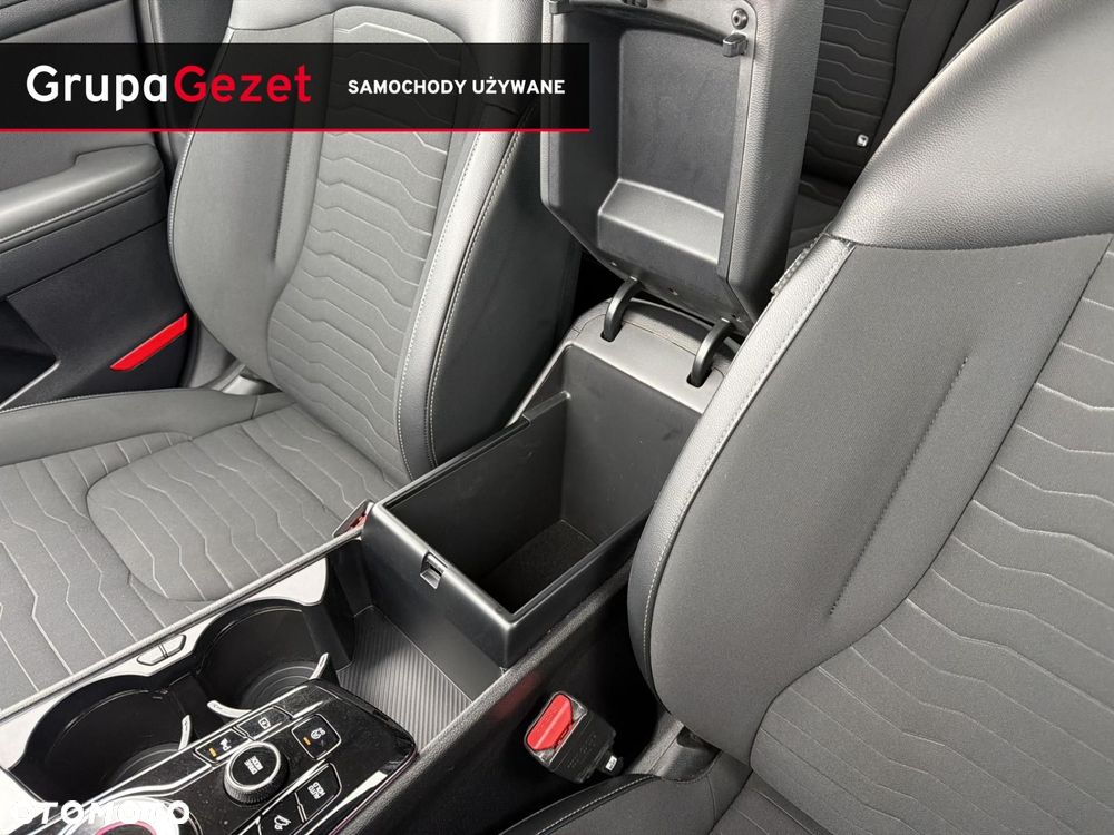 Kia Sportage 1.6 T-GDI MHEV Business Line 2WD DCT - 30