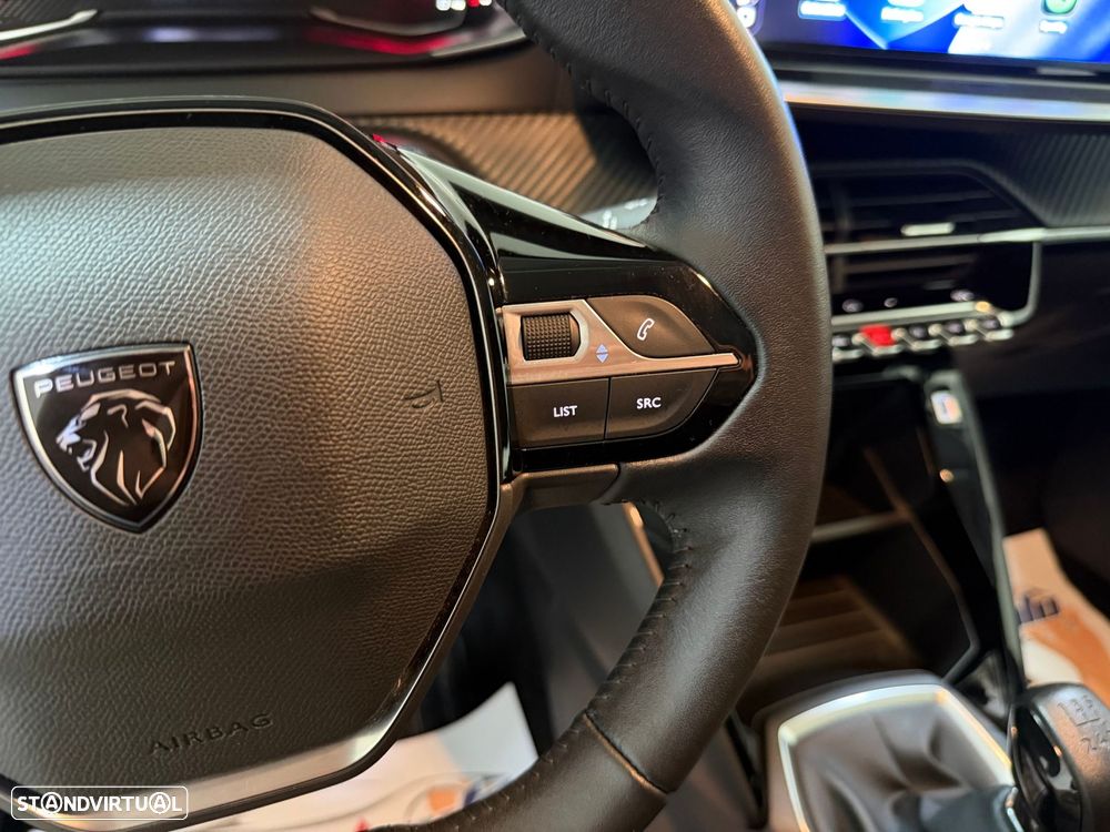 Peugeot 208 1.2 PureTech Active - 17