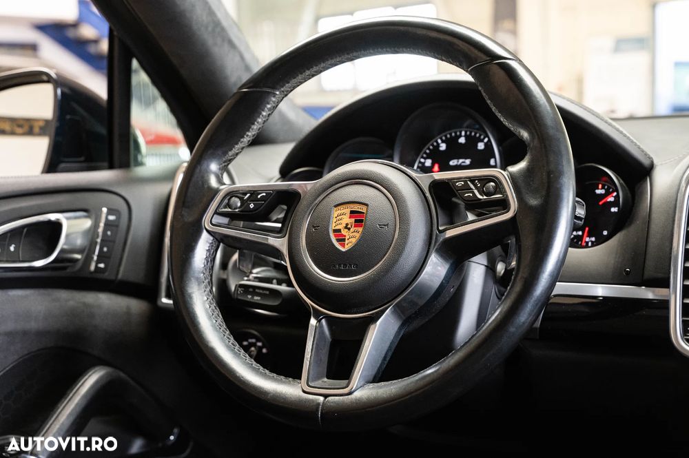 Porsche Cayenne GTS Tiptronic S - 13