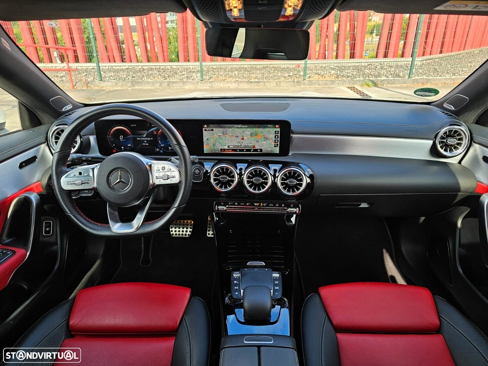 Mercedes-Benz CLA 250 e Shooting Brake AMG Line - 11
