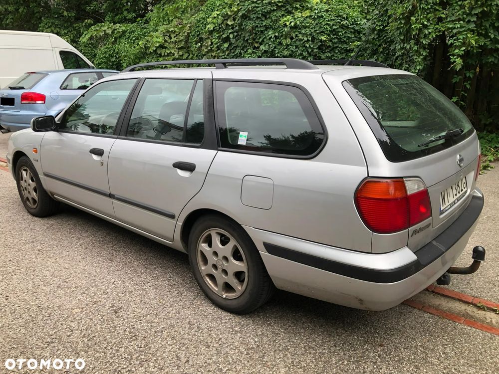 Nissan Primera 1.6 Motion - 6