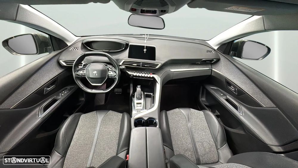 Peugeot 5008 1.5 BlueHDi Allure EAT8 - 8