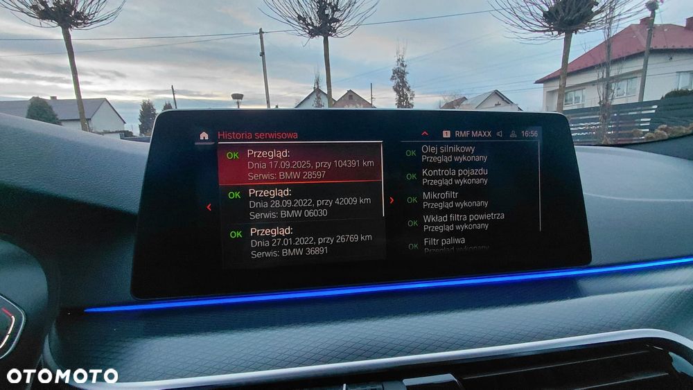 BMW Seria 5 518d Sport Line - 25