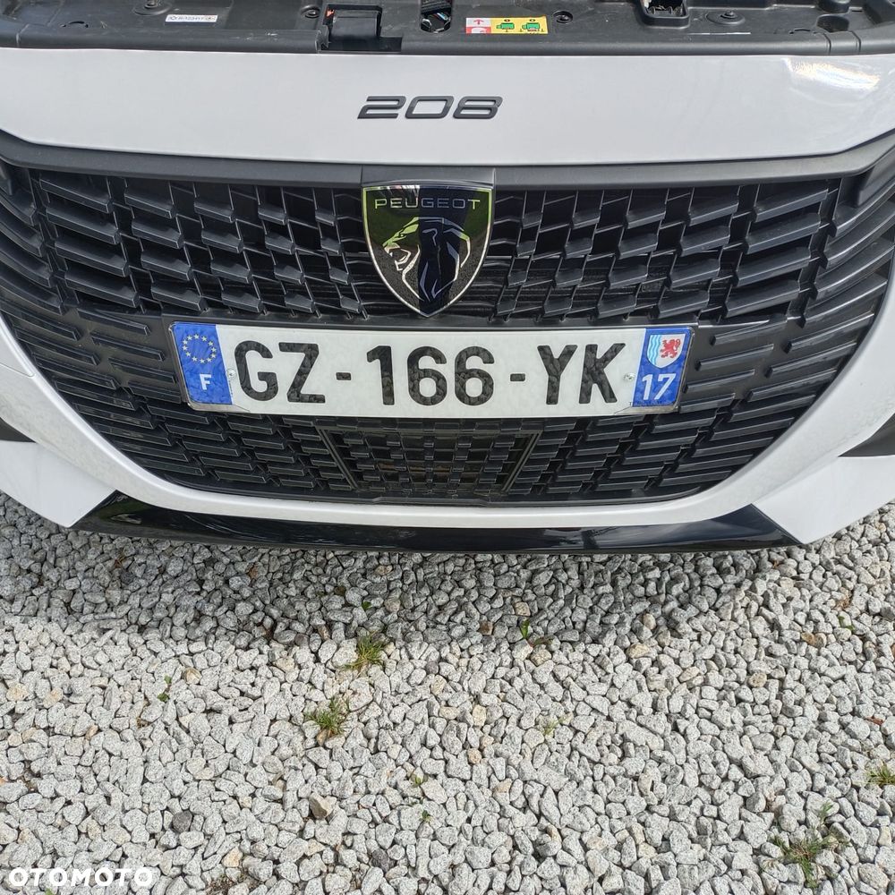 Peugeot 208 Elektromotor 136 Allure - 12