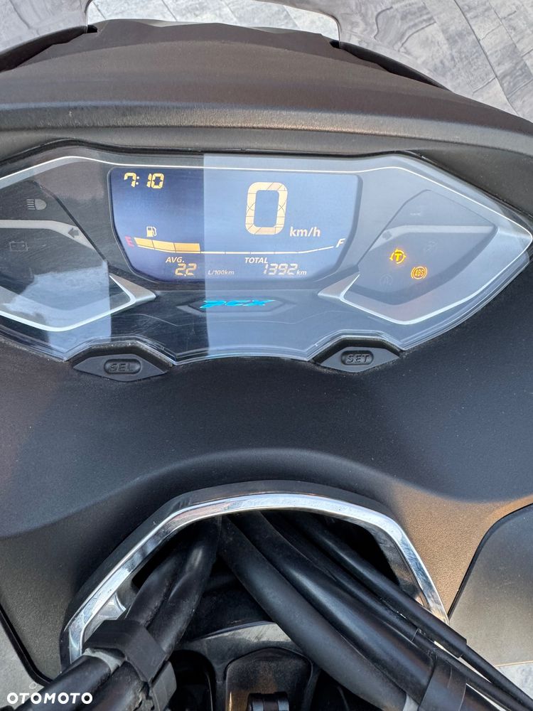 Honda PCX - 5