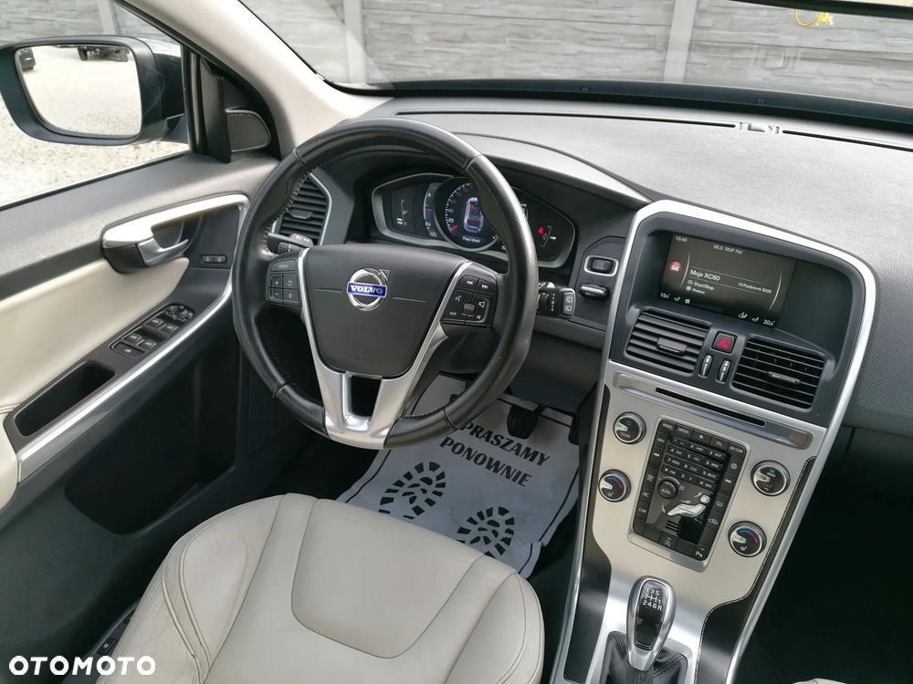 Volvo XC 60 D3 Ocean Race - 13