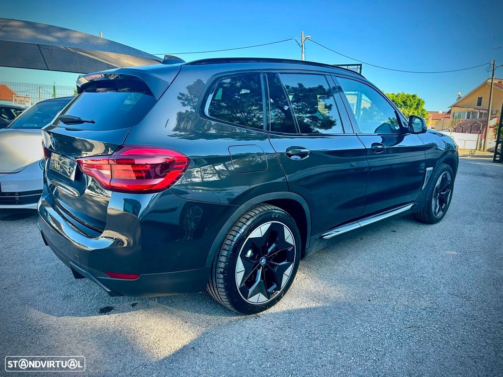 BMW iX3 Impressive - 7