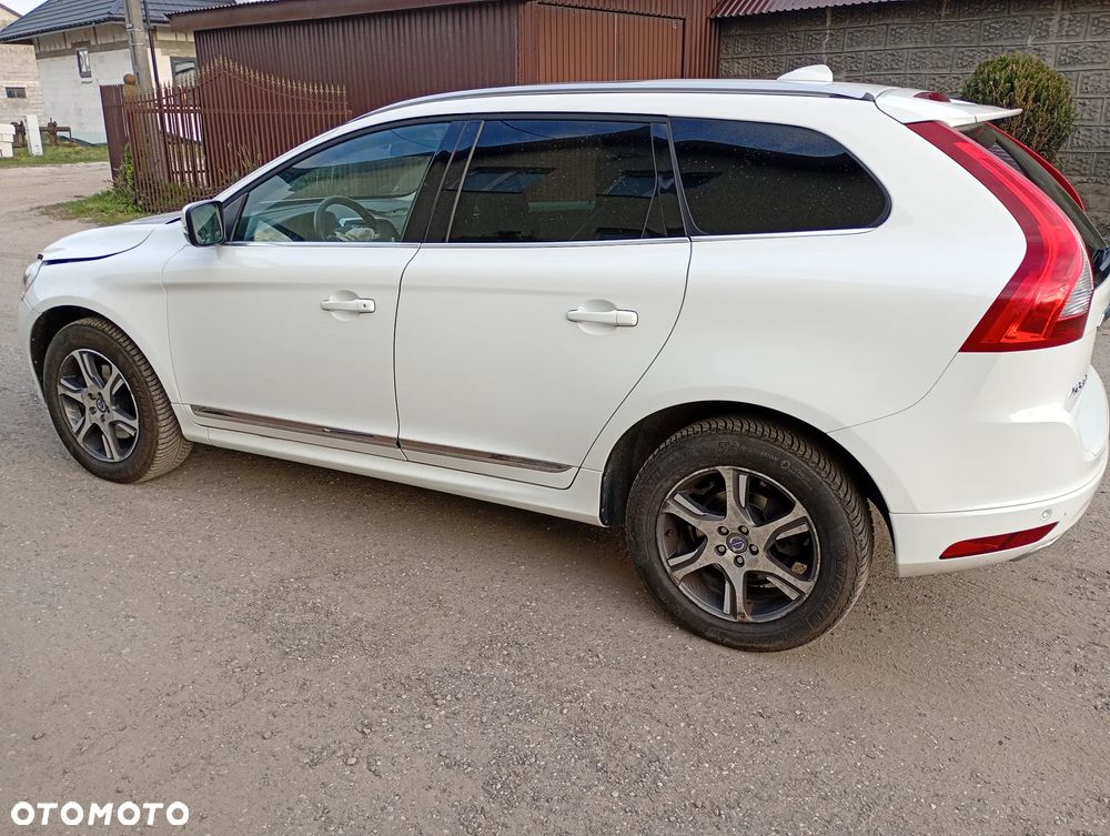 Volvo XC 60 2.4D AWD - 4