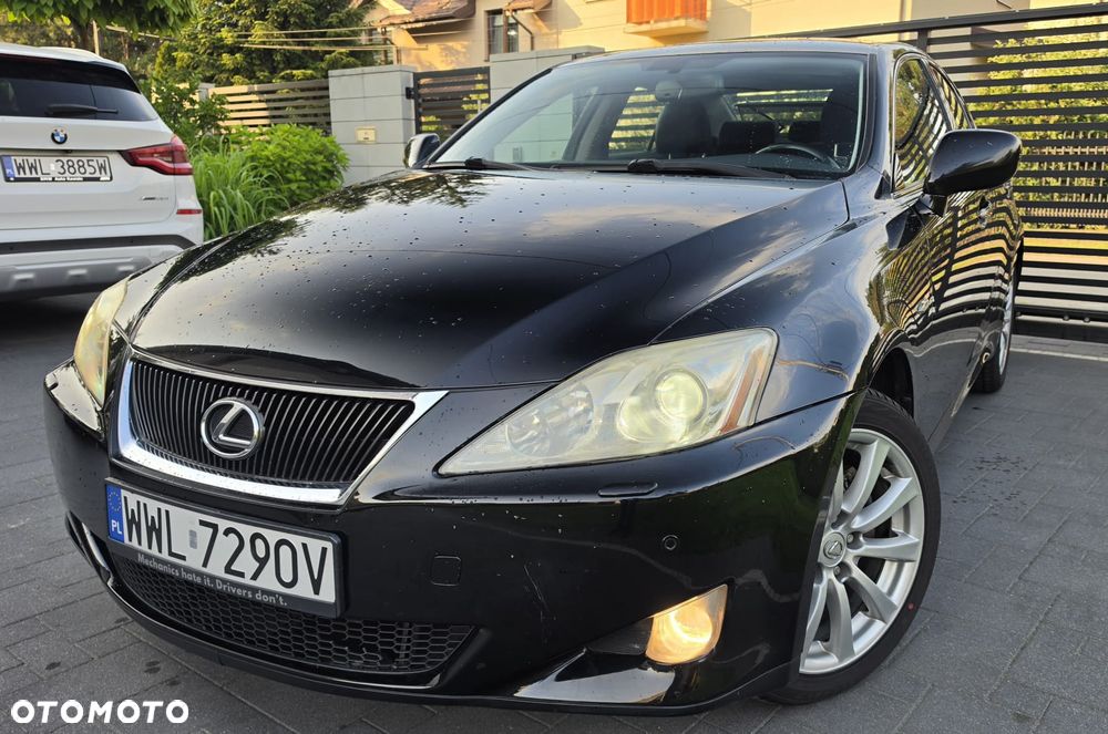 Lexus IS 220 D Prestige - 3
