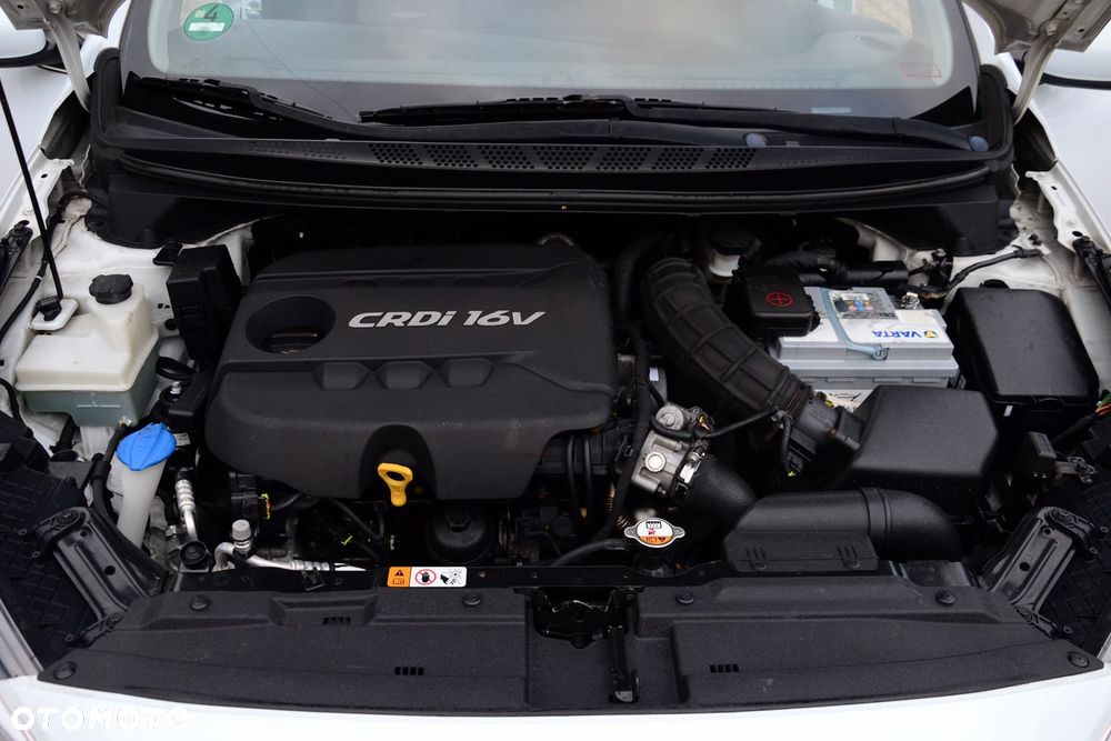 Kia Ceed - 31
