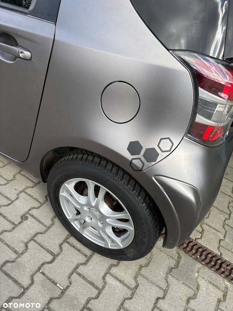 Toyota iQ 1.0 - 14