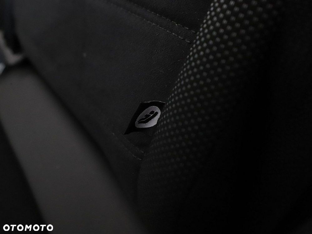 Nissan Juke 1.6 Xtronic N-Connecta - 37