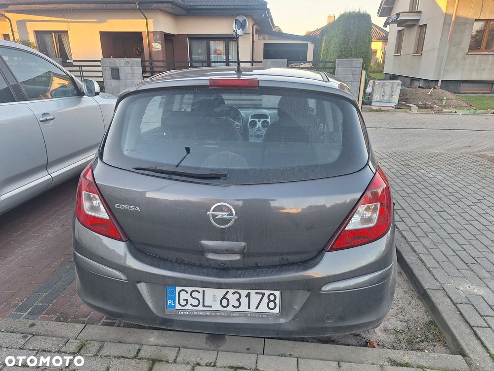 Opel Corsa 1.2 16V Enjoy - 3