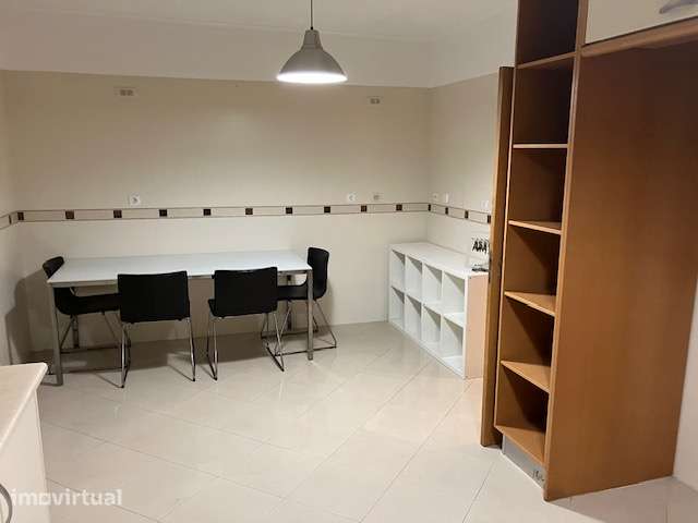 Lisboa Sul Almada Duplex T3 +1, com garagem - Grande imagem: 4/41