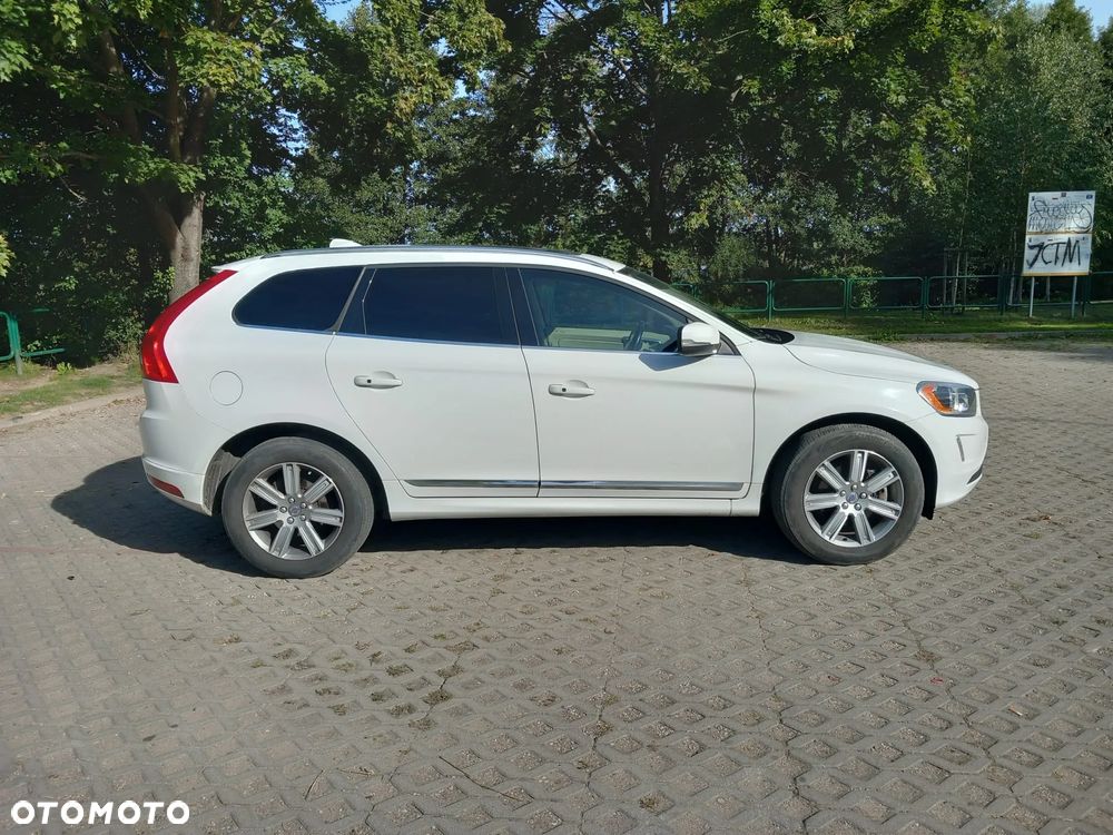 Volvo XC 60 - 6