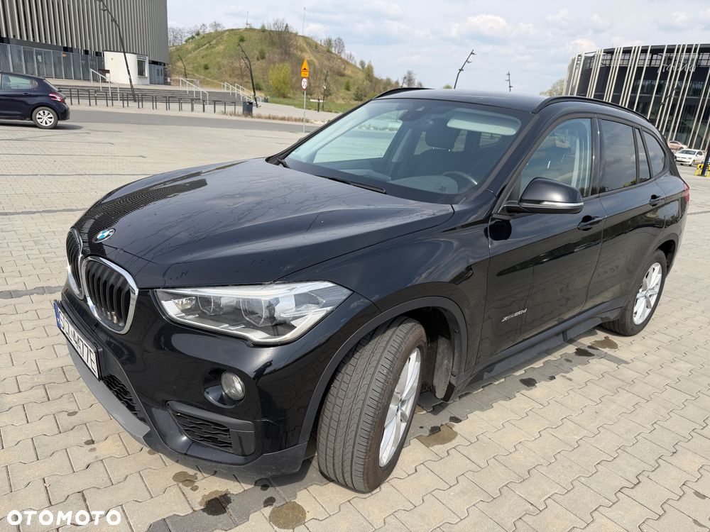 BMW X1 xDrive20d - 16