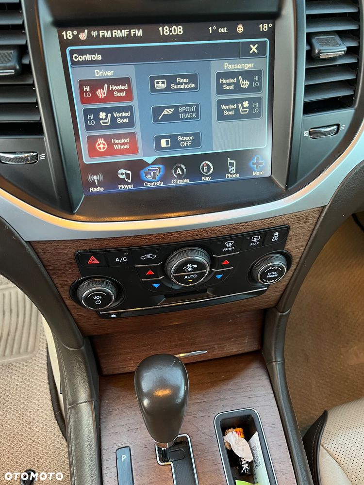 Lancia Thema 3.0CRD Executive - 16