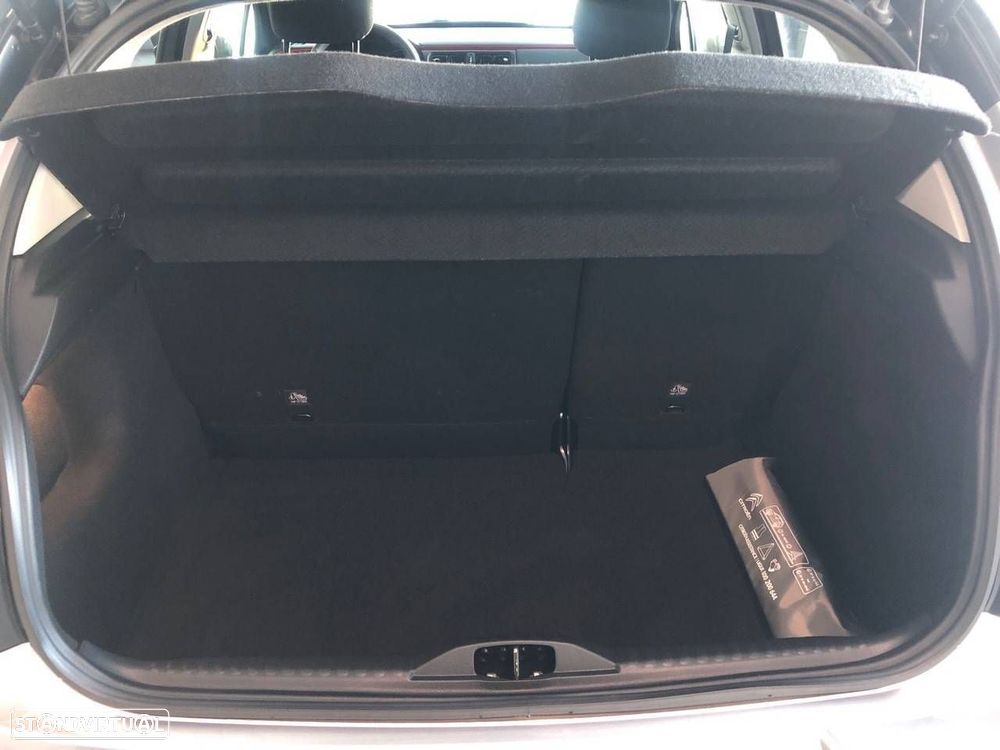 Citroën C3 1.2 PureTech C-Series - 6