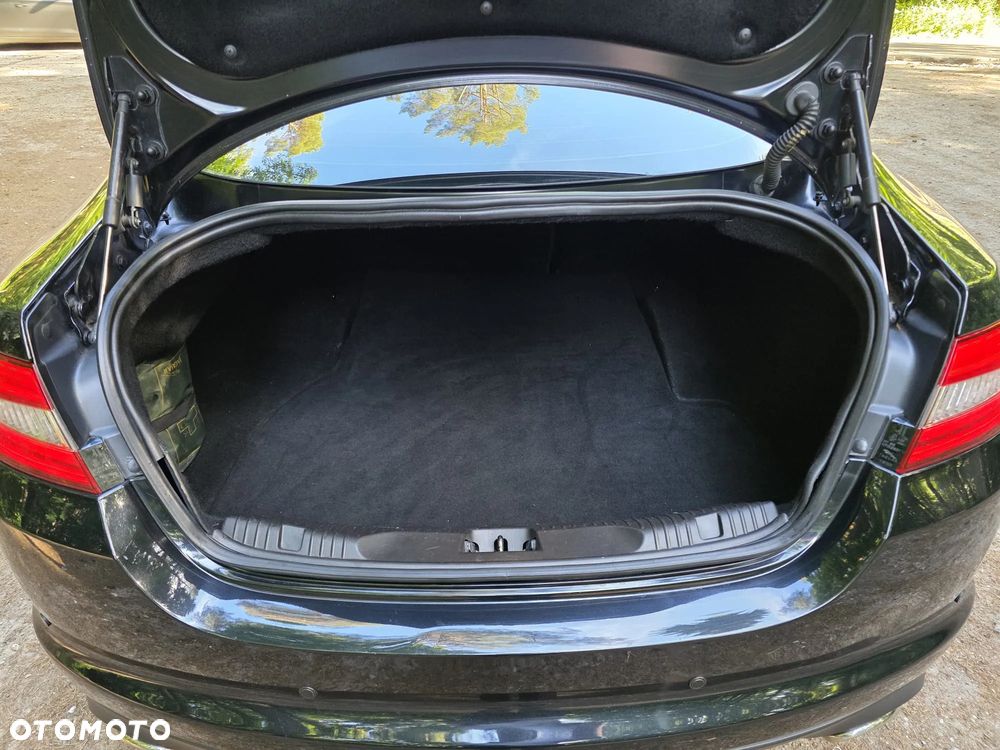 Jaguar XF 3.0 V6 D Luxury - 10